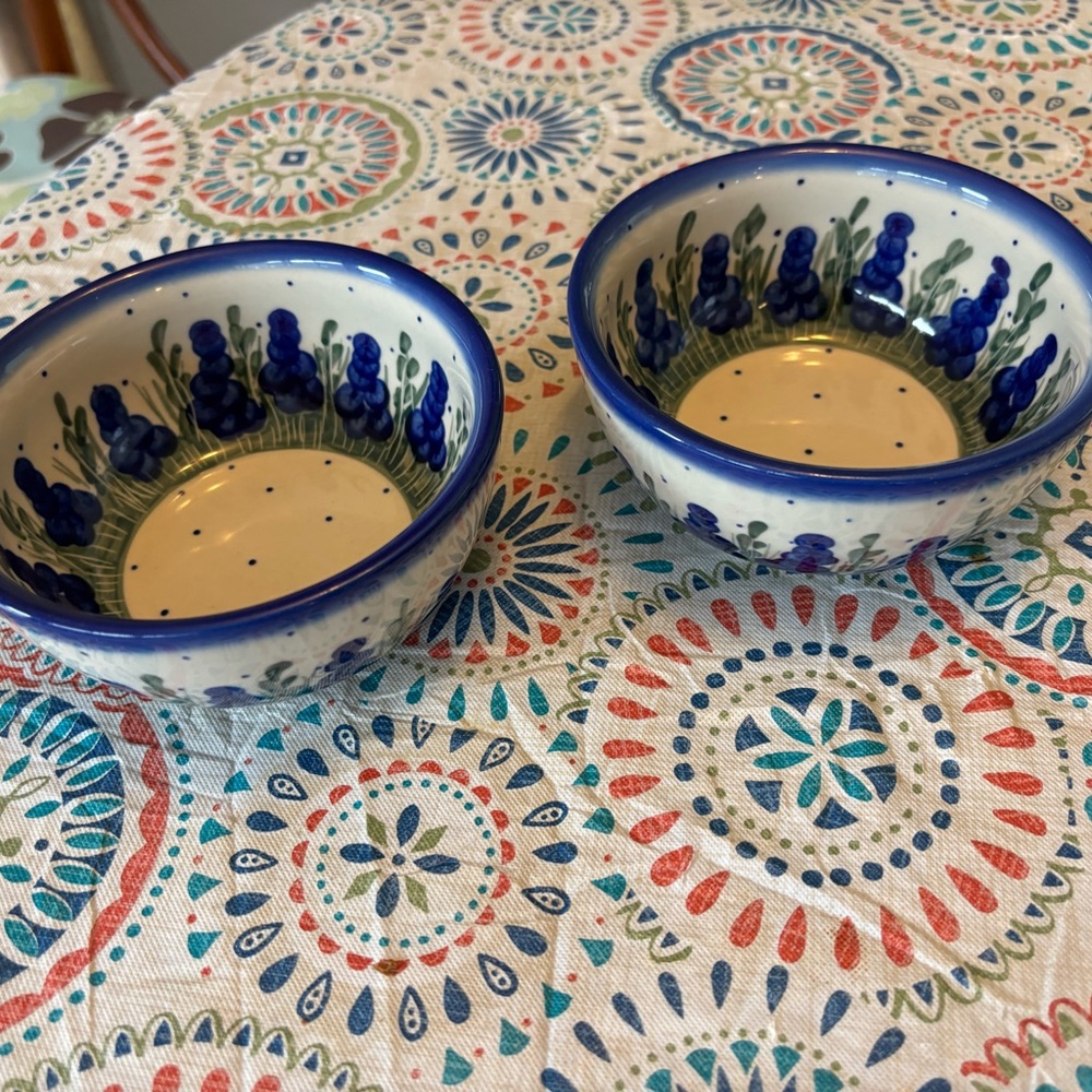 Boleslawiec Polish pottery- set of 2 bowls and 2 salad plates.  Hand made - Picture 9 of 11
